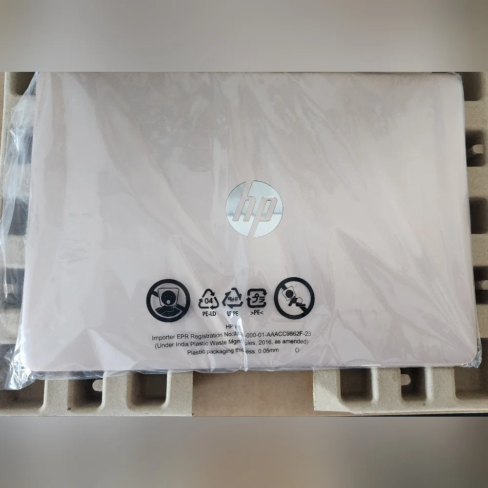 HP Essential 14 Laptop 14